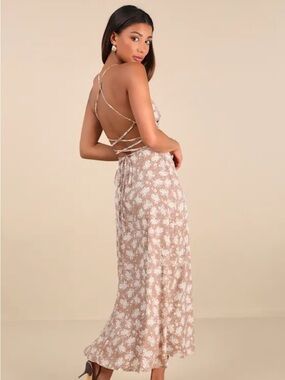 Lulu's Beige Floral Maxi Dress